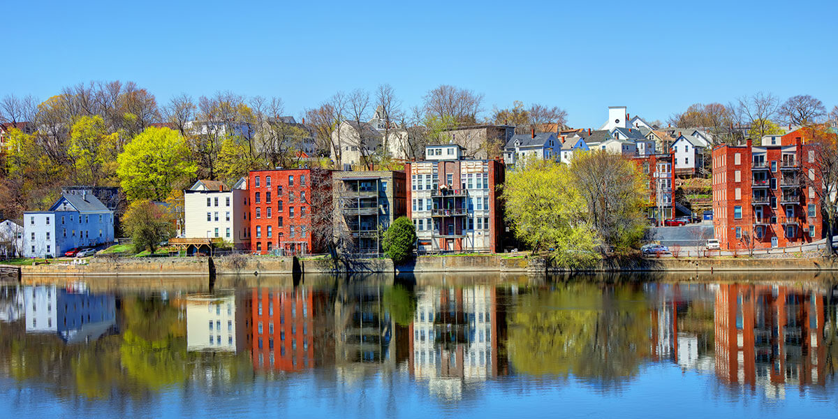 Location & Contact Information